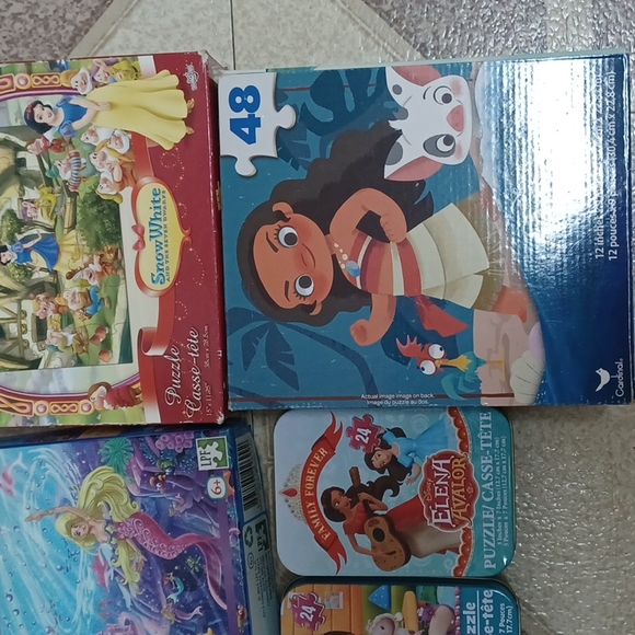 SEVEN Sets of Puzzles. Age 3 and plus. - Picture 2 of 9